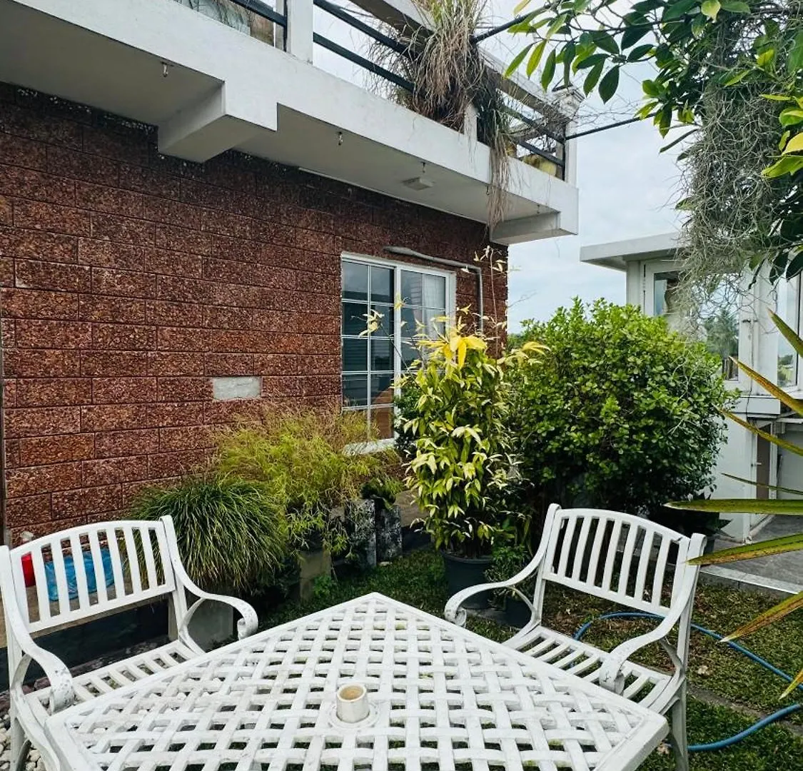 Transit Stay Seeduwa Negombo Sri Lanka
